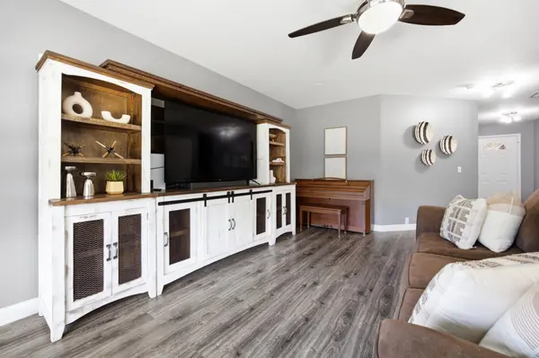 1620 Hawk DR, Cedar Park, TX 78613