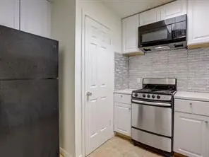 711 W 21st ST #206, Austin, TX 78705