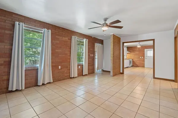 2205 Alta Vista Ave #2205, Austin, TX 78704