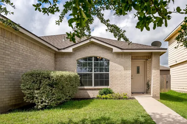 13009 Noche Clara DR, Del Valle, TX 78617