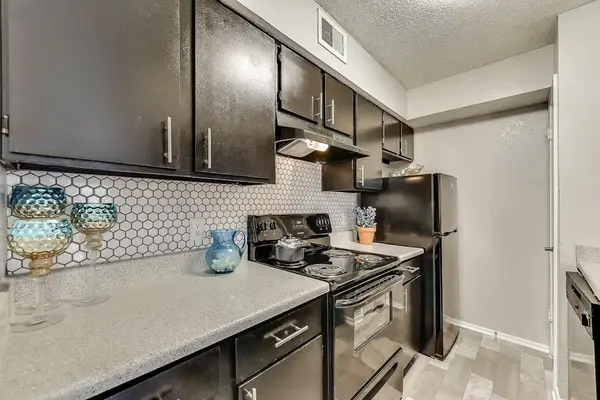 8081 Marvin D Love FWY #0116, Dallas, TX 75237