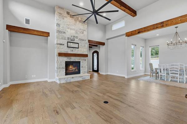 1326 Via Principale DR #A, New Braunfels, TX 78132