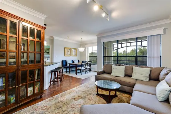 7701 RIALTO BLVD #124,  Austin,  TX 78735
