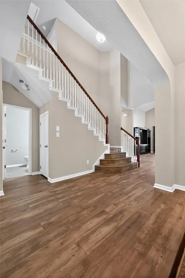 15512 Interlachen DR, Austin, TX 78717