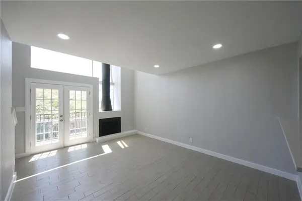 1600 West Ave #17, Austin, TX 78701