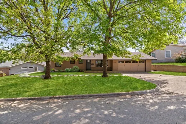 2503 Rockingham DR, Austin, TX 78704