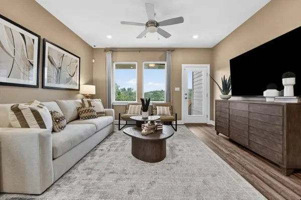 5905 Taunte DR, Del Valle, TX 78617