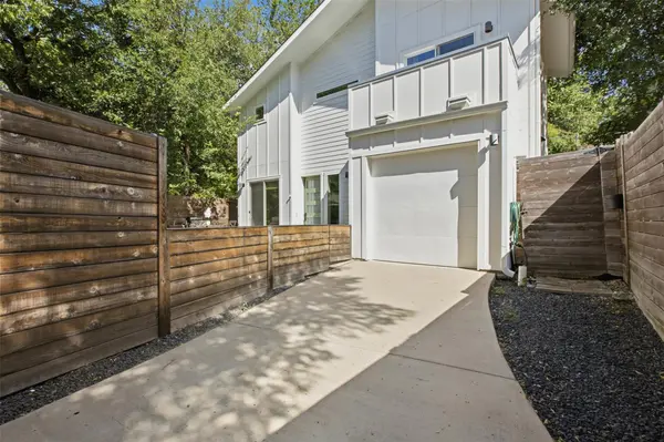 2505 E 11th ST #2, Austin, TX 78702