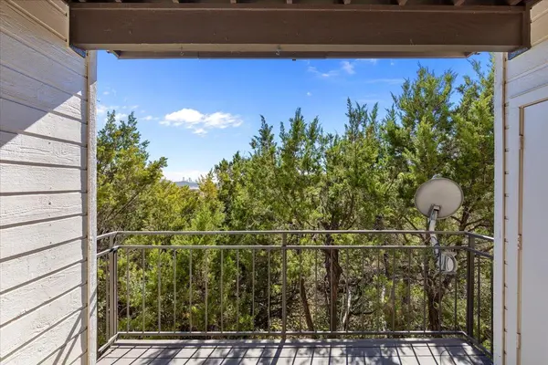 6000 Shepherd Mountain CV #A309, Austin, TX 78730