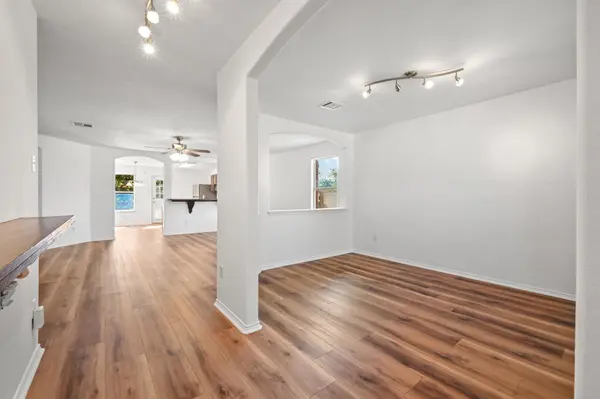 516 Emma Rose TRL, Leander, TX 78641