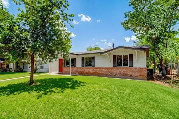 4908 Gladeview DR, Austin, TX 78745