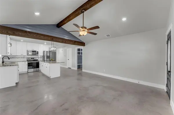 1706 Redwood DR, Marble Falls, TX 78654