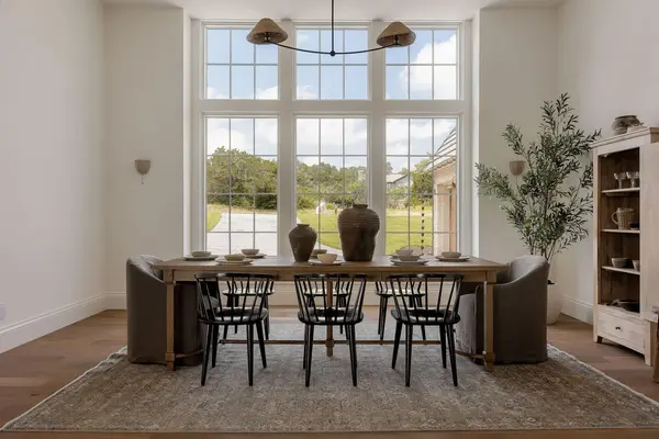 109 Delayne DR, Austin, TX 78737