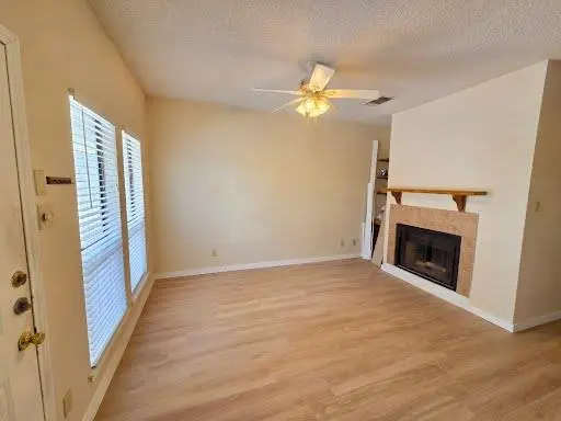 2706 Salado ST #207, Austin, TX 78705