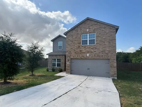 325 Crescent Park DR, Jarrell, TX 76537