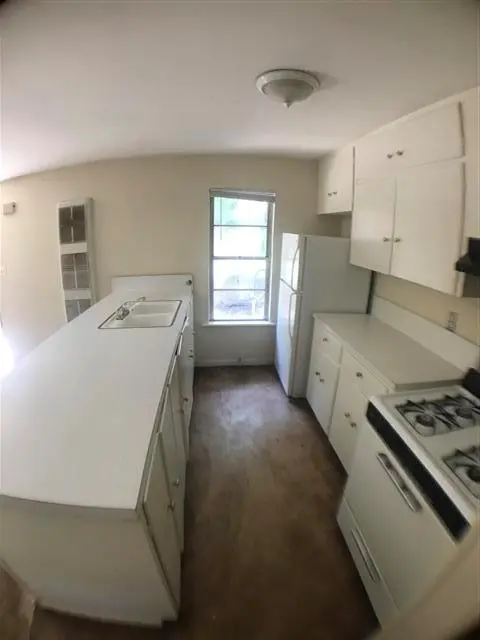 917 Keith LN #D, Austin, TX 78705