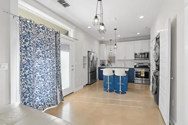 1809 Chestnut Ave #2, Austin, TX 78702