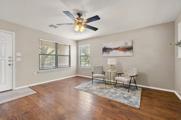 5705 Viewpoint DR #A, Austin, TX 78744