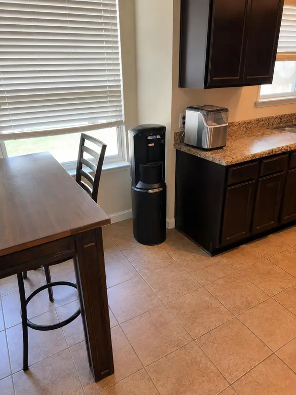 124 Langtry LN, Jarrell, TX 76537