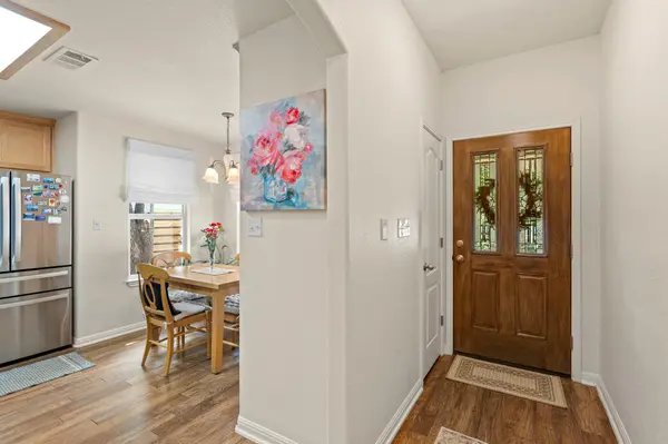 1109 Delmar ST, San Marcos, TX 78666