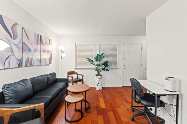 1110 W 22nd ST #2, Austin, TX 78705