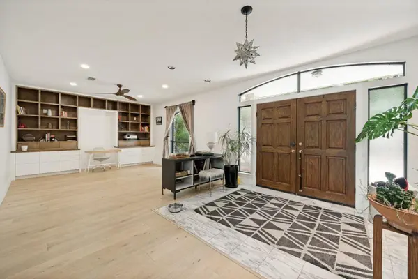 5804 Ginre CV, Austin, TX 78759