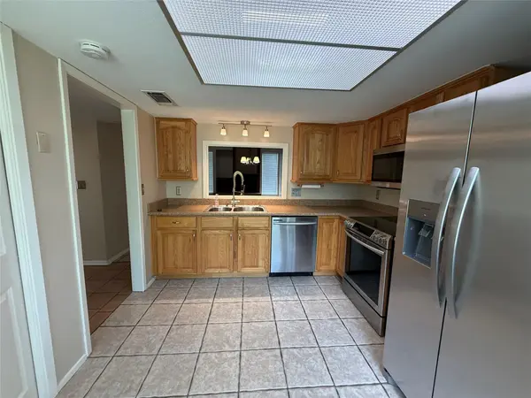 17 Casa Verde ST #17, Lakeway, TX 78734