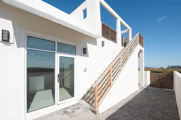 106 Porto Villageo DR, Port Aransas, TX 78373