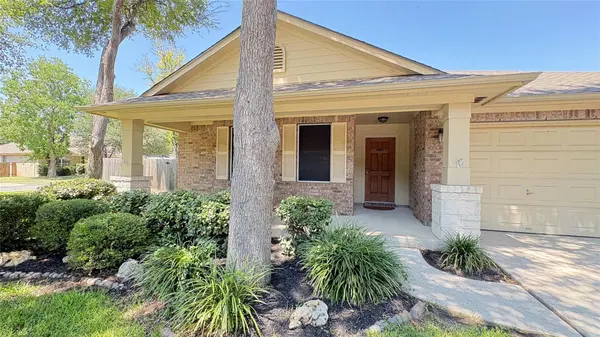 320 Creek Ridge LN, Round Rock, TX 78664