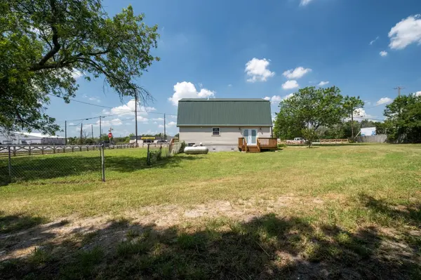 13902 Fm 812, Del Valle, TX 78617