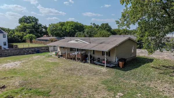 1125 Brookswood Ave, Austin, TX 78721