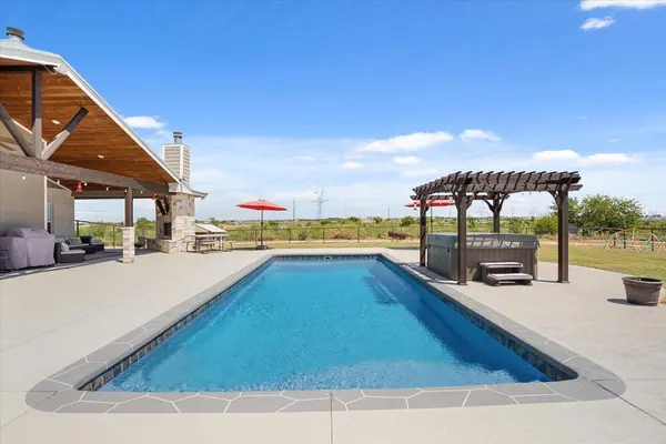 8813 & 8725 Stallion RD, Temple, TX 76501