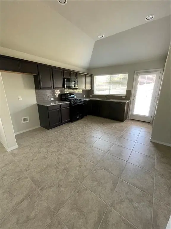 5712 Respinto DR, Austin, TX 78747