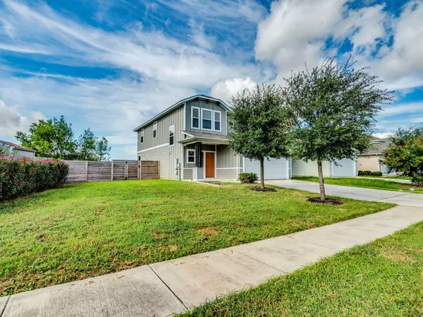 424 Wapiti RD, Buda, TX 78610