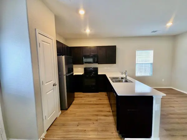 301 Freshwater DR, Bastrop, TX 78602