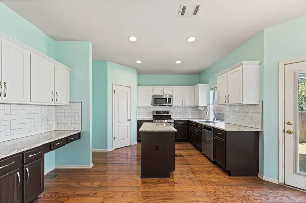 3718 Eagles Nest ST, Round Rock, TX 78665