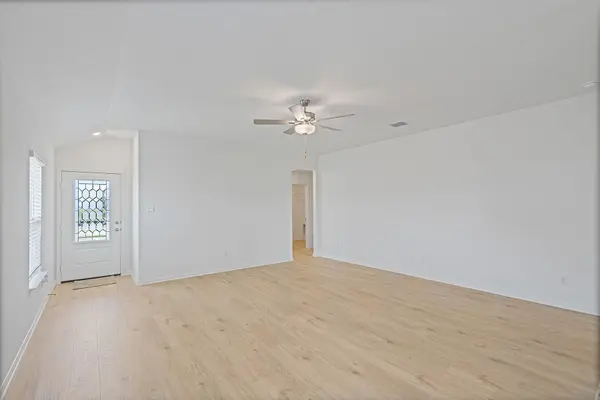 14704 Wahlbergs WAY, Elgin, TX 78621