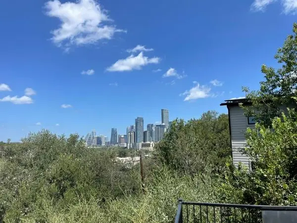 1491 Inglewood ST, Austin, TX 78741