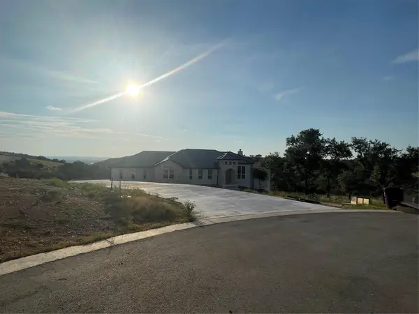 97 Hidden CV, Kingsland, TX 78639