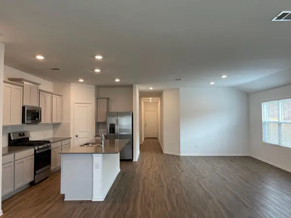 5813 Bianca DR, Round Rock, TX 78665