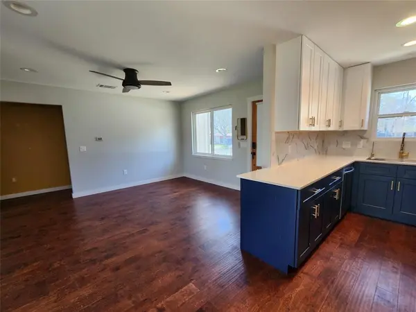 4703 Surrey DR, Austin, TX 78745