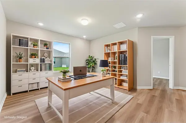 245 Tessaria DR, San Marcos, TX 78666