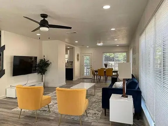 2502 Tracy CV, Leander, TX 78641