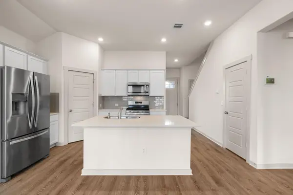 14101 McArthur DR, Manor, TX 78653