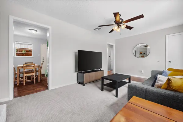 2203 Ventura DR #B, Austin, TX 78741