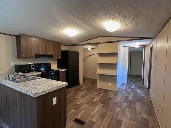 302 Lone Star RD #F, Bastrop, TX 78602