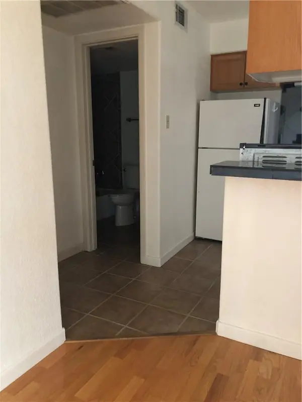 112 W 38TH ST #202, Austin, TX 78705