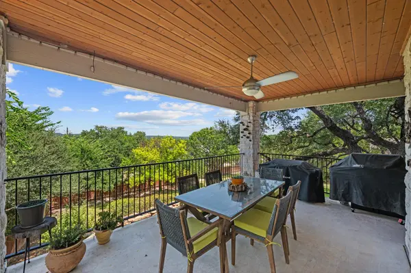 5002 Weletka DR, Austin, TX 78734