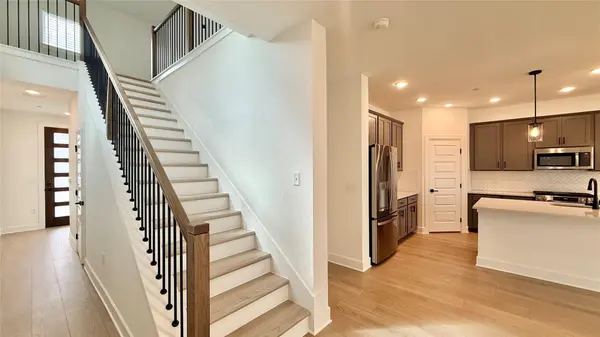 1016 Brickell LOOP #B, Austin, TX 78744