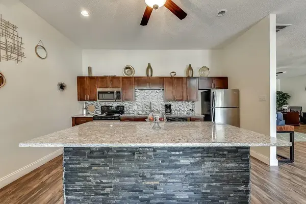 8081 Marvin D Love FWY #0224, Dallas, TX 75237